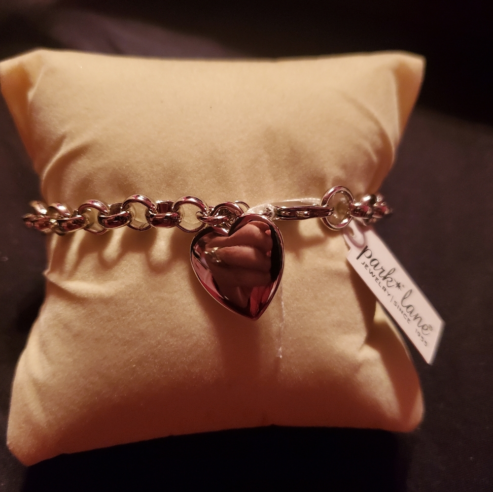 Heart bracelet